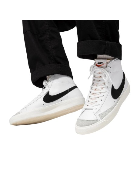Nike Blazer Mid